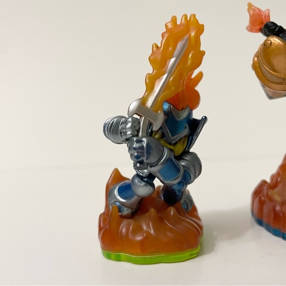Lot of 4 Skylanders Ignitor Hot Head Flameslinger Eruptor Toys - Picture 5 of 16
